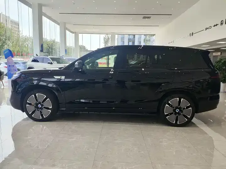 Denza N8L 2025 flagship 8