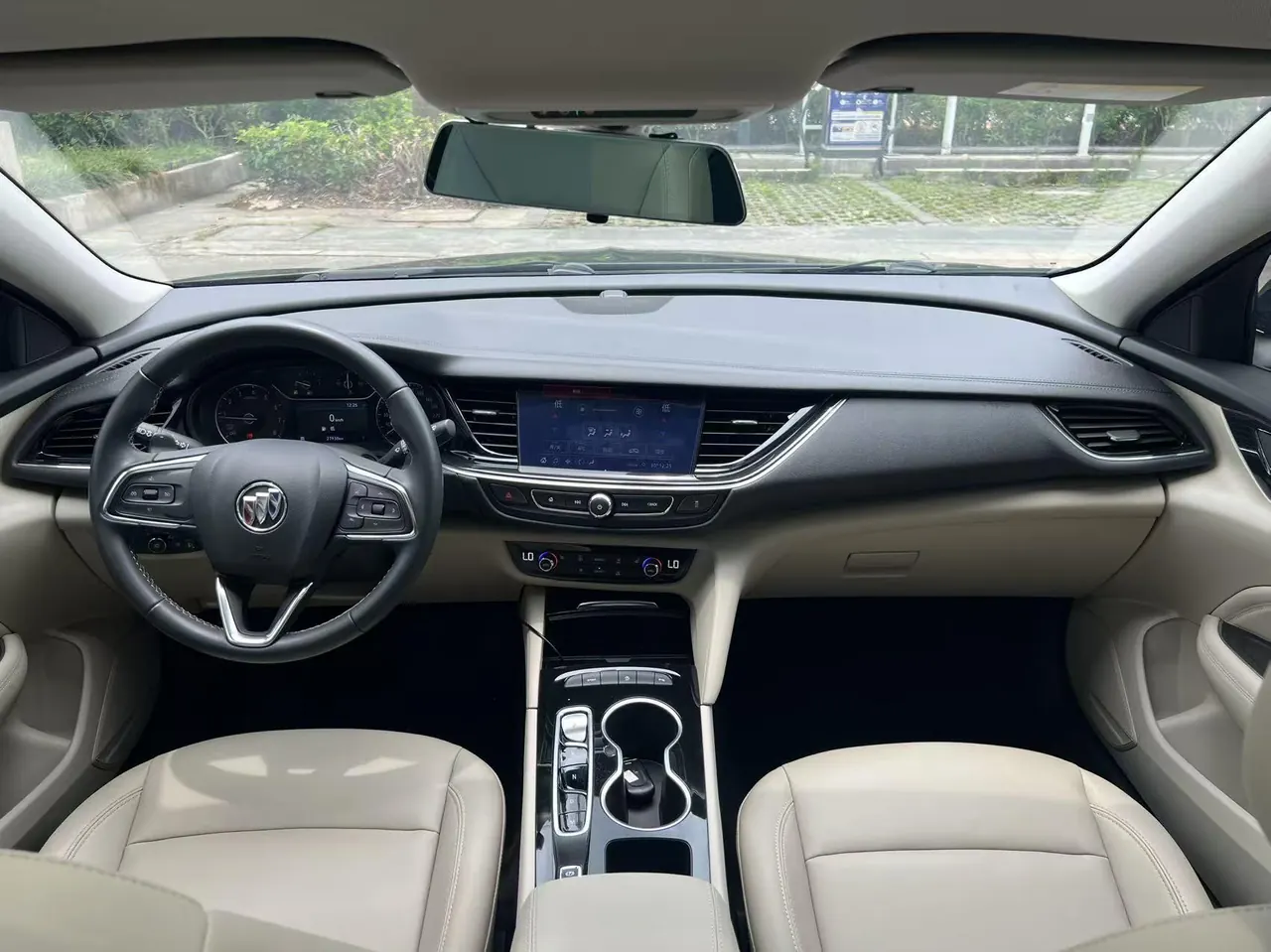 Buick 2020 Regal 1.5T 552T Elite Automatic Gear 7