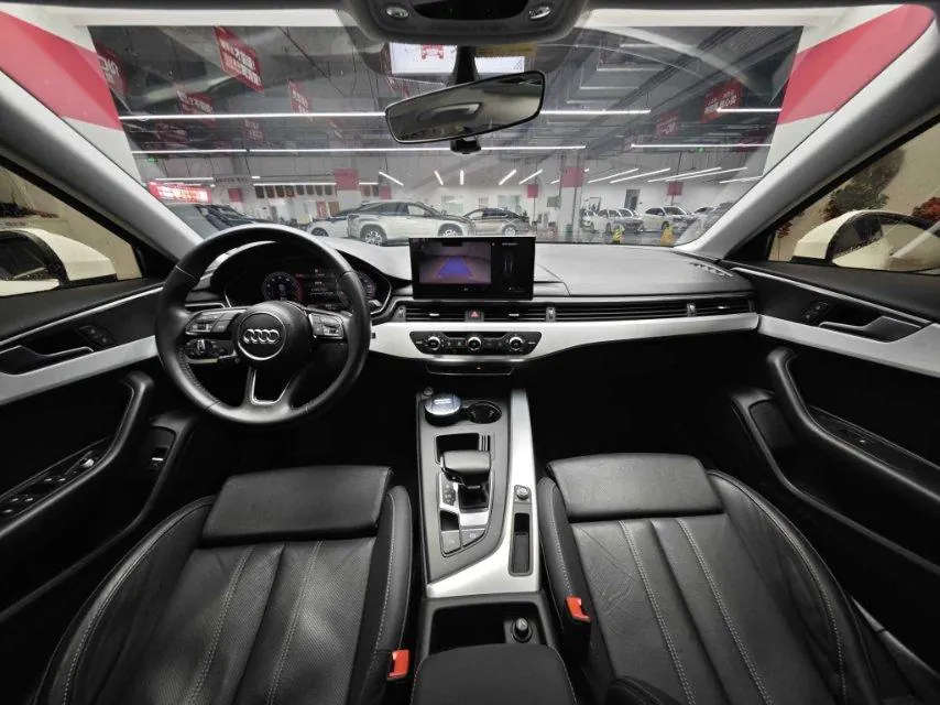 Audi 2020 A4L 2.0TFSI 40TFSI Fashion Dynamic Automatic 4