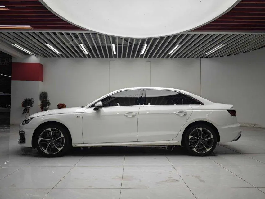 Audi 2020 A4L 2.0TFSI 40TFSI Fashion Dynamic Automatic 6