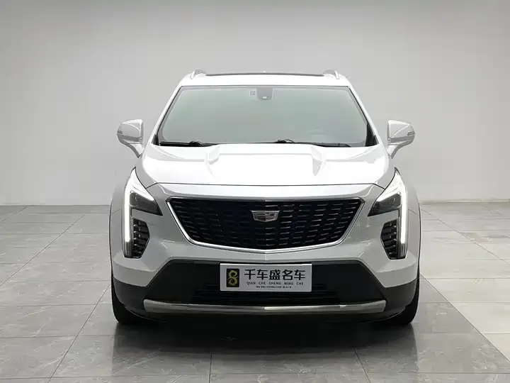 Cadillac XT4 2022 28T Two-Drive Fashion Type 2