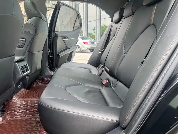 Camry 2021 2.5G Deluxe Edition 11