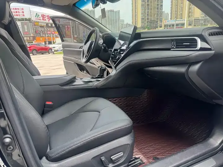 Camry 2021 2.5G Deluxe Edition 12