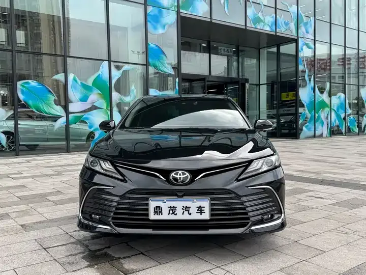 Camry 2021 2.5G Deluxe Edition 2
