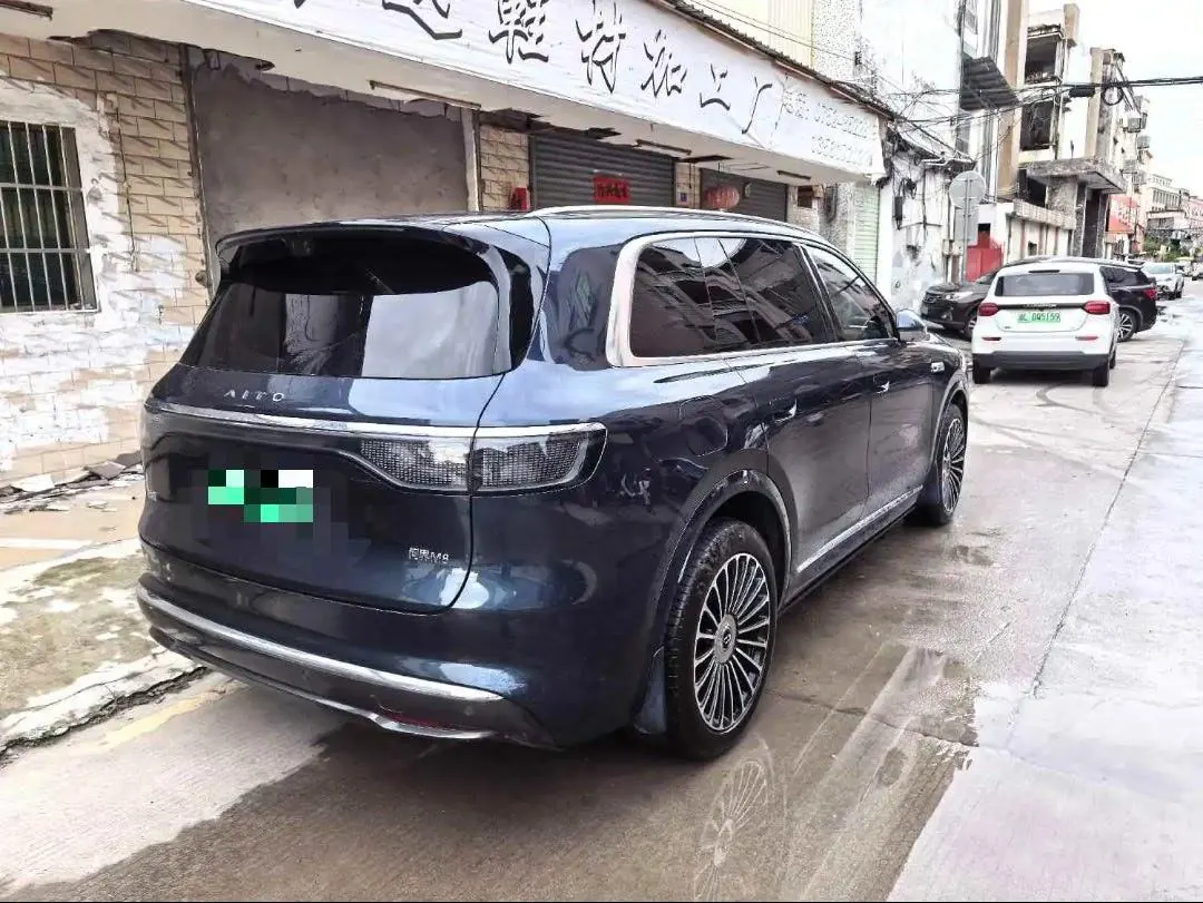 AITO 2025 AITO M8 Max 53.4kWh 5-seat automatic gear 2