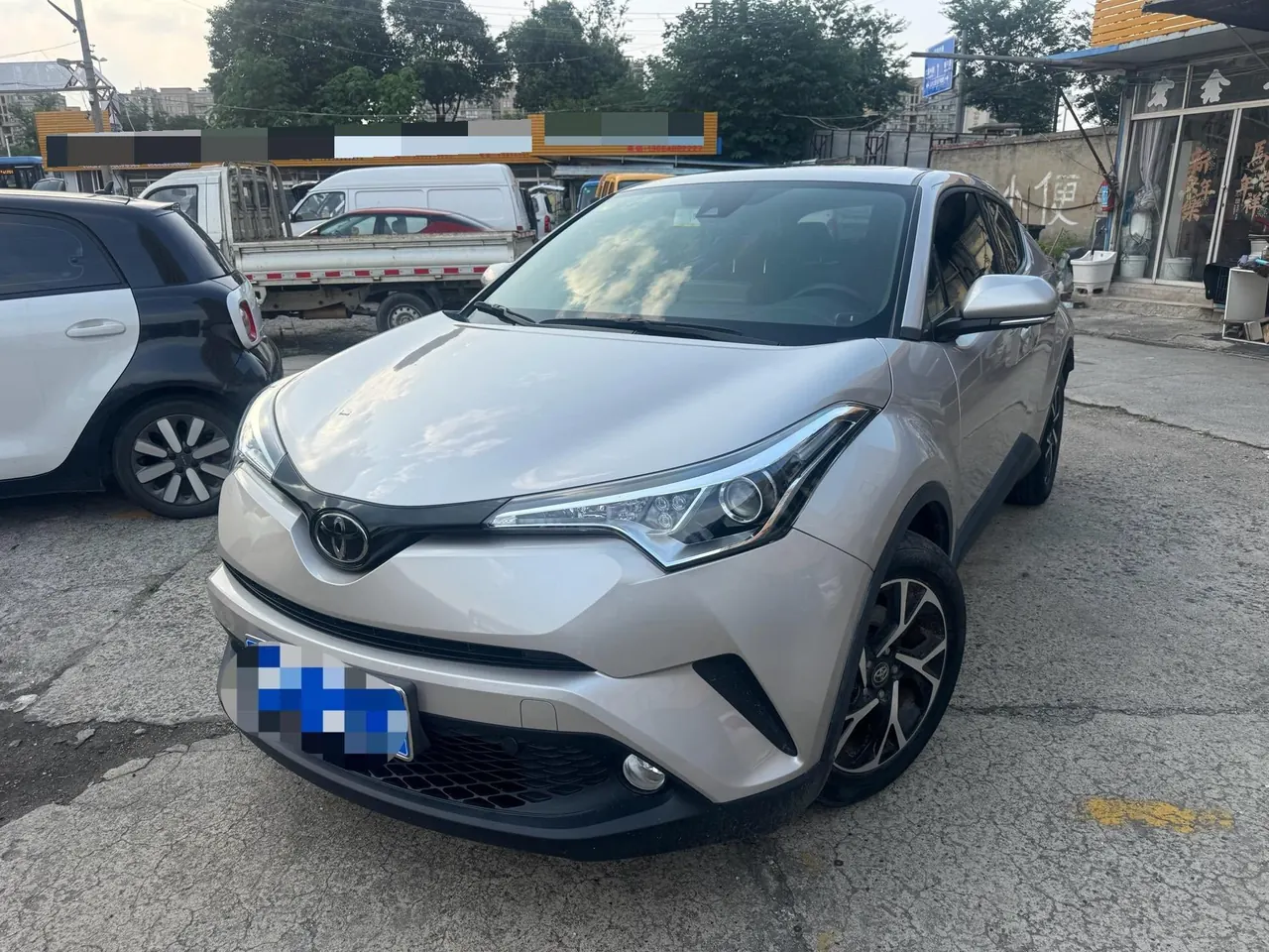 Открыть галерею: Toyota 2020 C- HR 2.0 stepless cool more leading version of automatic gear