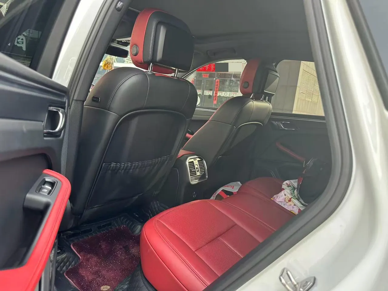 Porsche Macan (Imported) 2020 Macan 2.0T Automatic Gear 5