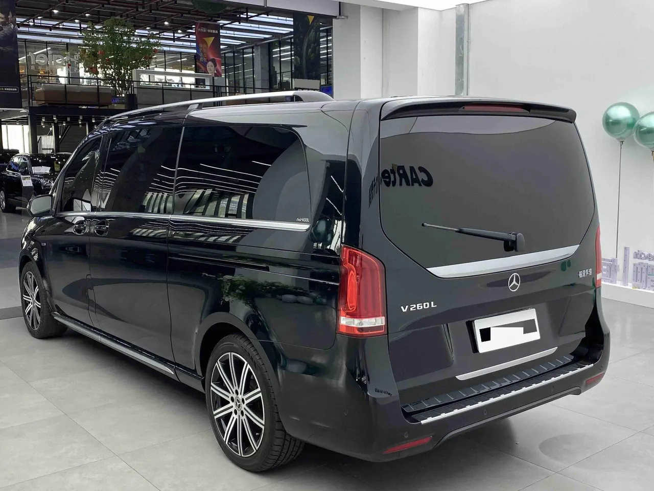 Mercedes Benz V 2022V 260 L 2.0T Deluxe Edition Automatic Gear 3