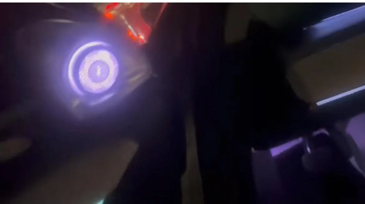 Tesla 2022 Model Y rear-wheel drive version (facelift) automatic gear 4