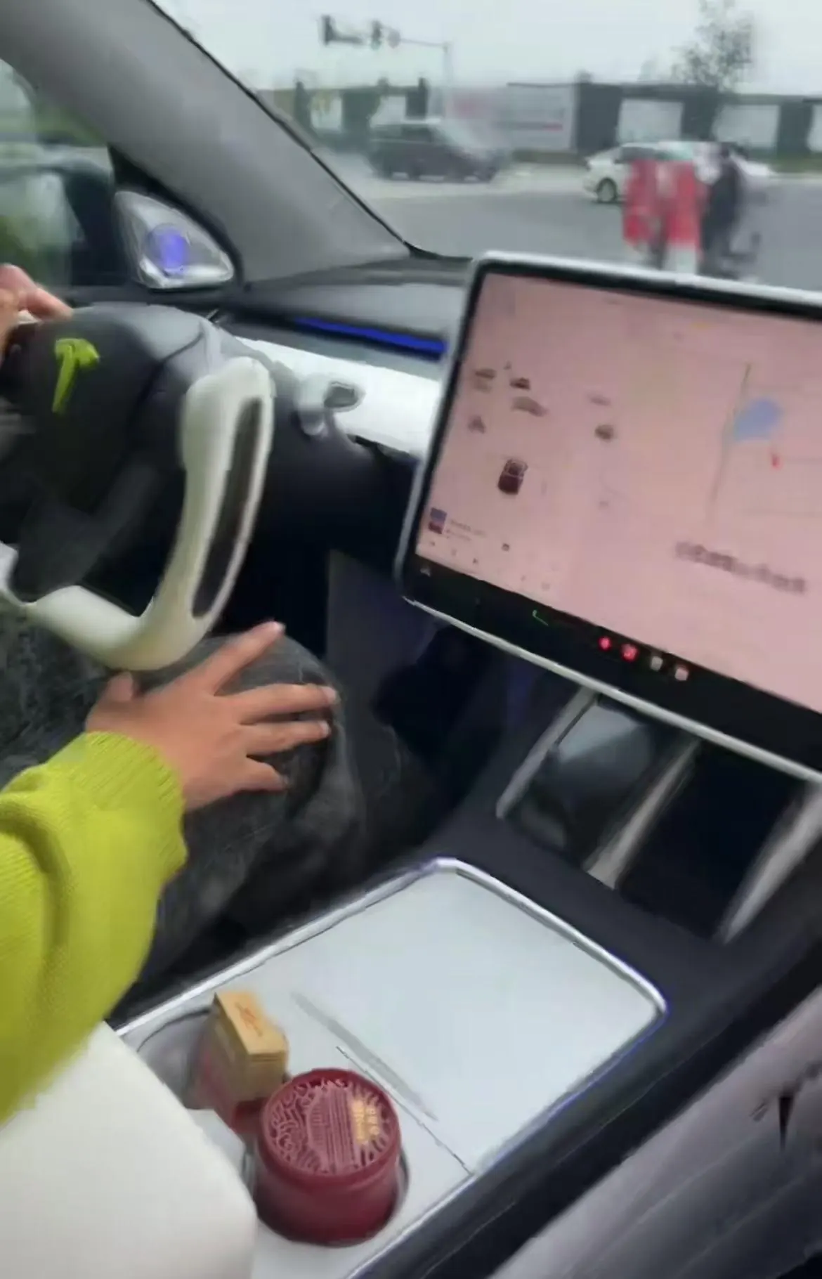 Tesla 2022 Model Y rear-wheel drive version (facelift) automatic gear 5