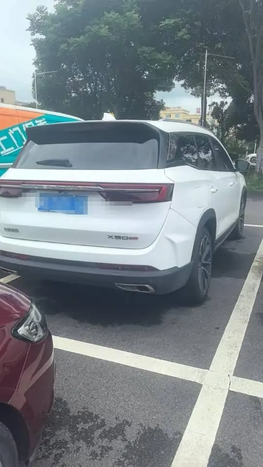 Открыть галерею: Jetour 2023 X90 2.0T Zilong Wu Shen Edition 7-seat Automatic Gear