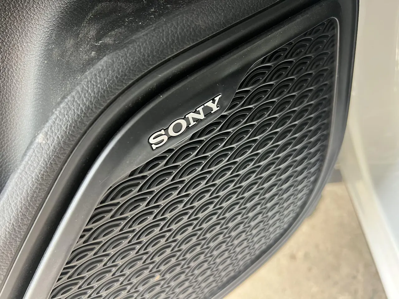 Chery 2025 Ruihu 8 PRO 1.6T 290T Two-Drive Deluxe Edition Automatic Gear 7