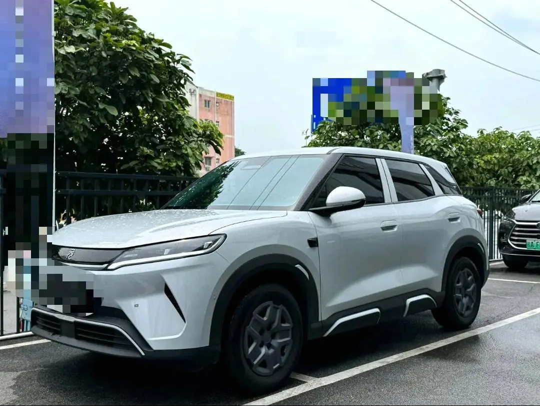 Open image lightbox: BYD 2024 Yuan UP 401KM Vital Edition Automatic Gear