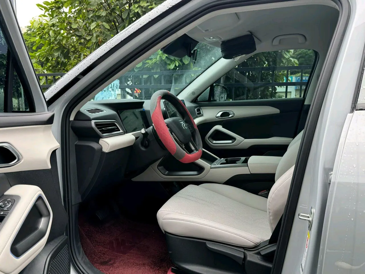 BYD 2024 Yuan UP 401KM Vital Edition Automatic Gear 4