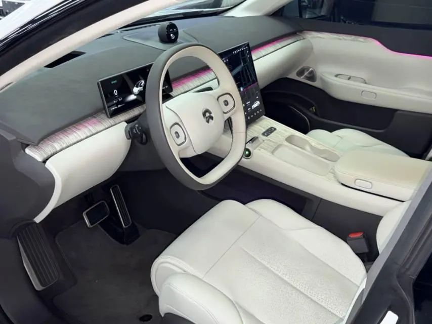 NIO 2021 ET7 70kWh automatic gear 12