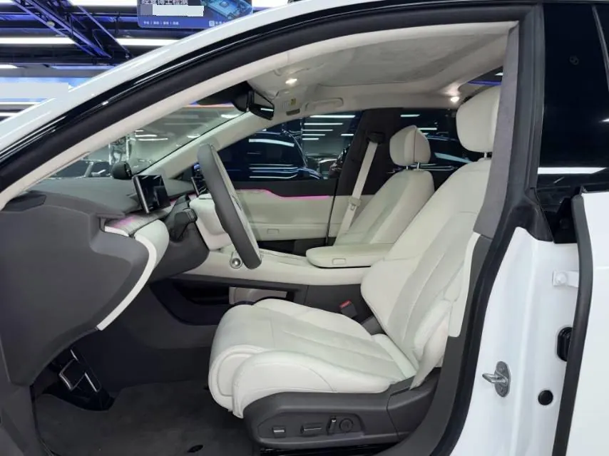 NIO 2021 ET7 70kWh automatic gear 5