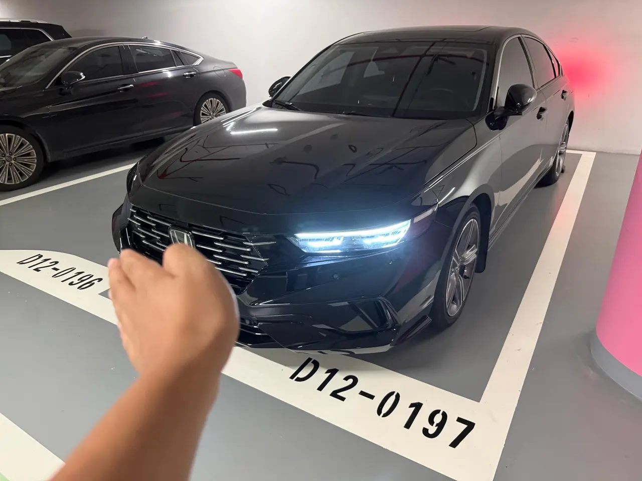 Open image lightbox: Honda 2025 11th Generation Accord 1.5T Stepless 260TURBO Sports Series Premium Edition Automatic Gear