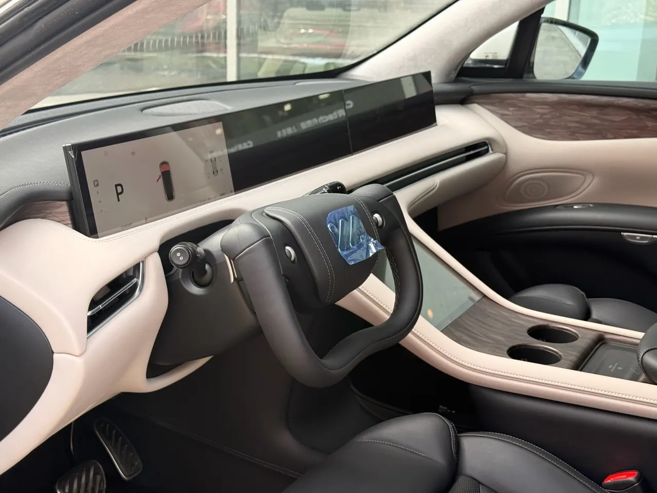 IM 2024 IM LS7 90kWh Max Elite Rear Drive Automatic Gear 3