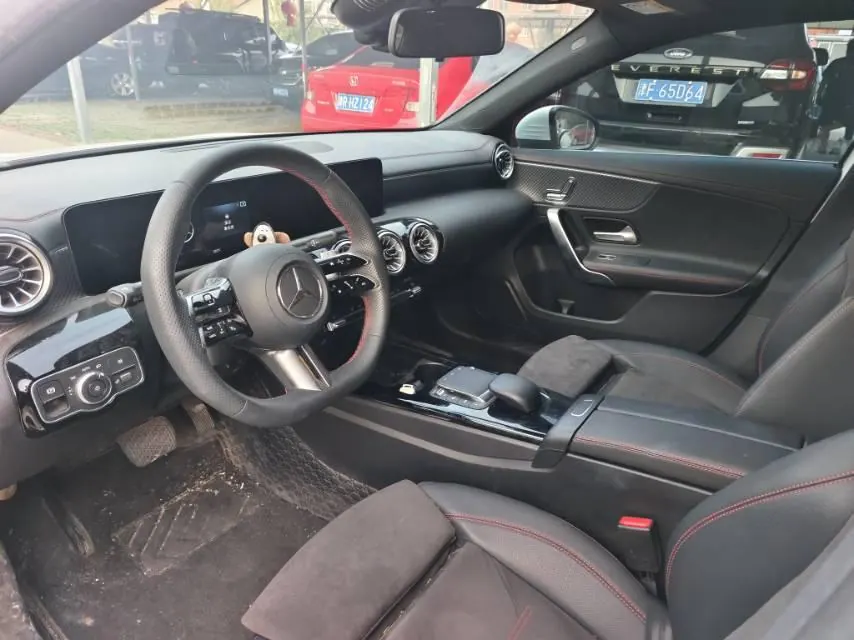 Mercedes Benz Class A 2023 A 200 L 1.3T Fashion Automatic Gear 4