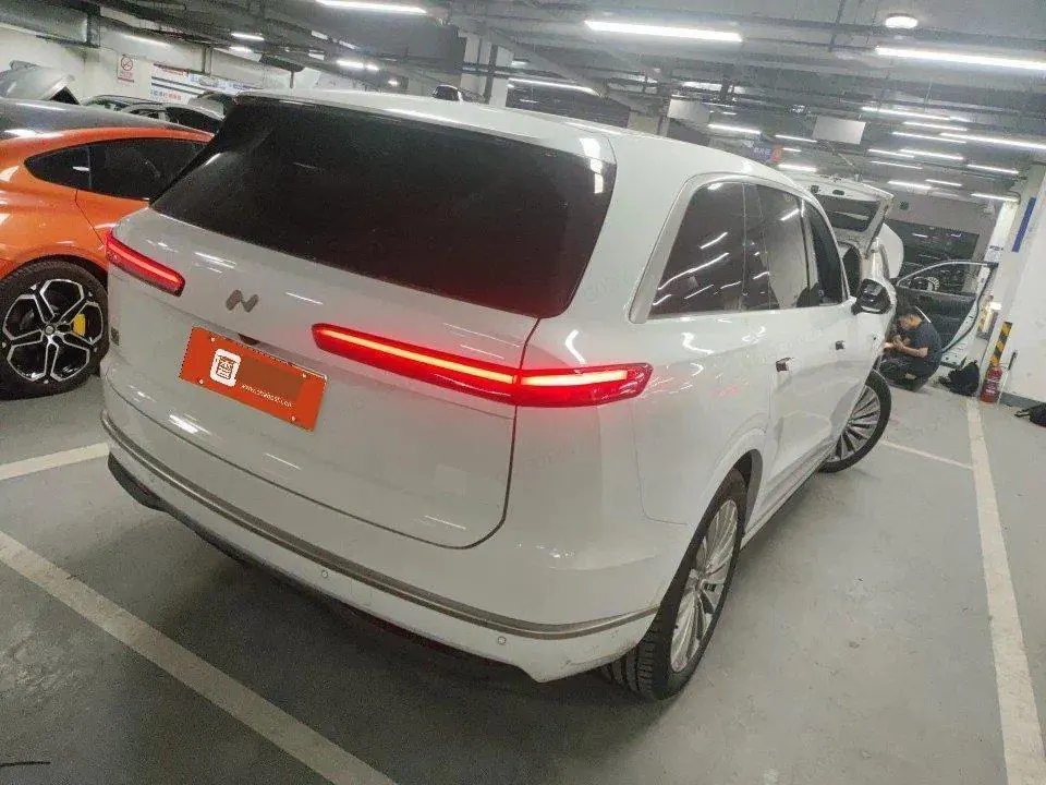 ONVO 2026 L90 Ultra six-seat automatic gear 4
