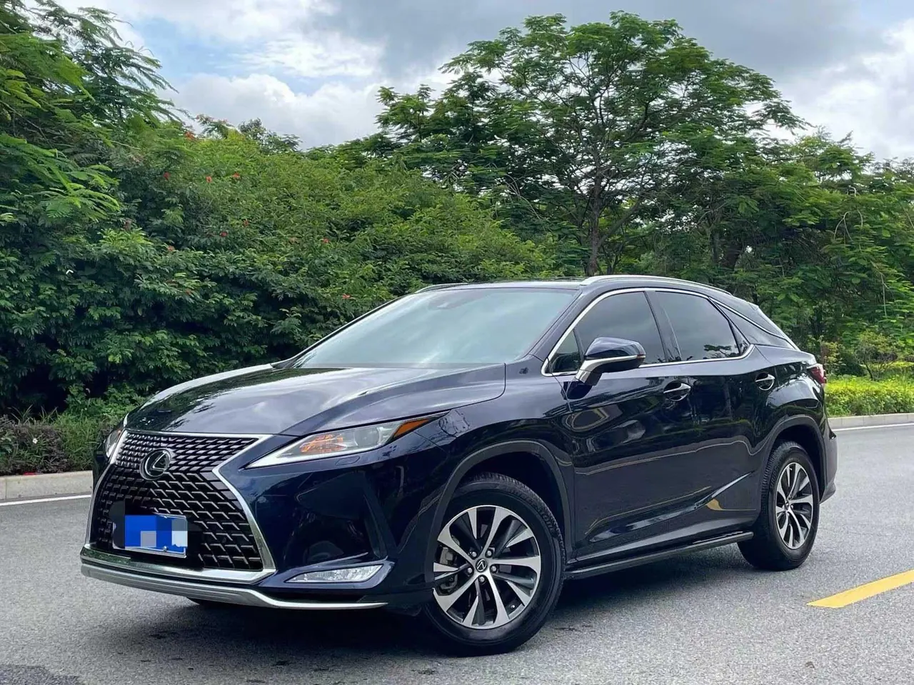 Открыть галерею: Lexus RX (Imported) 2020 RX300 2.0T Two-Drive Elite Edition (Revised) Automatic Gear