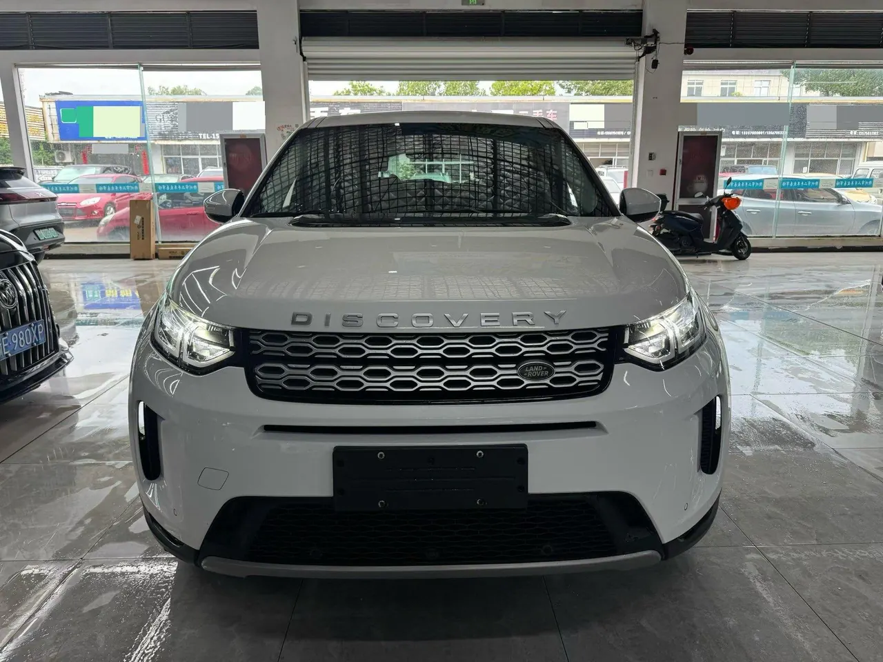 Land Rover 2020 Discovery Sports Edition 48V 2.0T 200PS Home Edition Automatic Gear - View 1