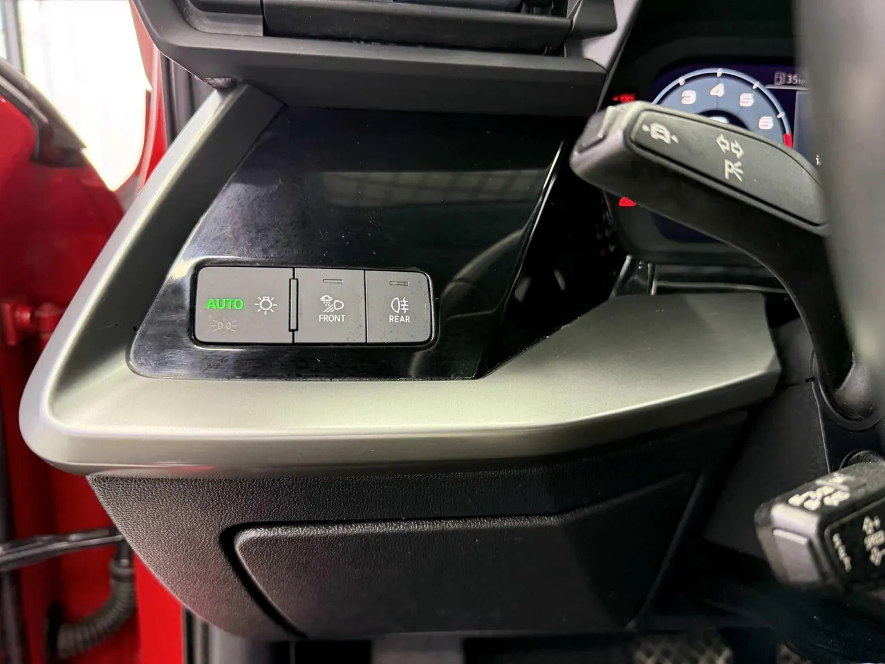 Audi 2021 A3L Limousine 1.4TFSI 35TFSI into the life version of automatic gear 10