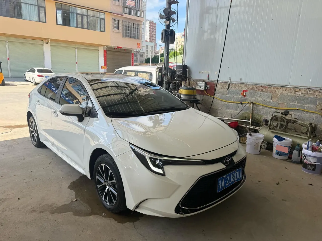 Toyota 2024 Lei Ling 1.2T Stepless 185T Deluxe Automatic Gear 4