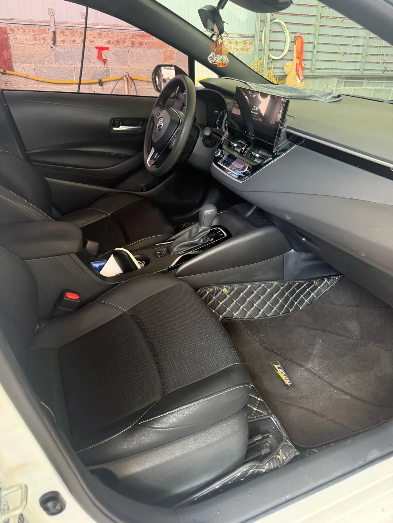 Toyota 2024 Lei Ling 1.2T Stepless 185T Deluxe Automatic Gear 5