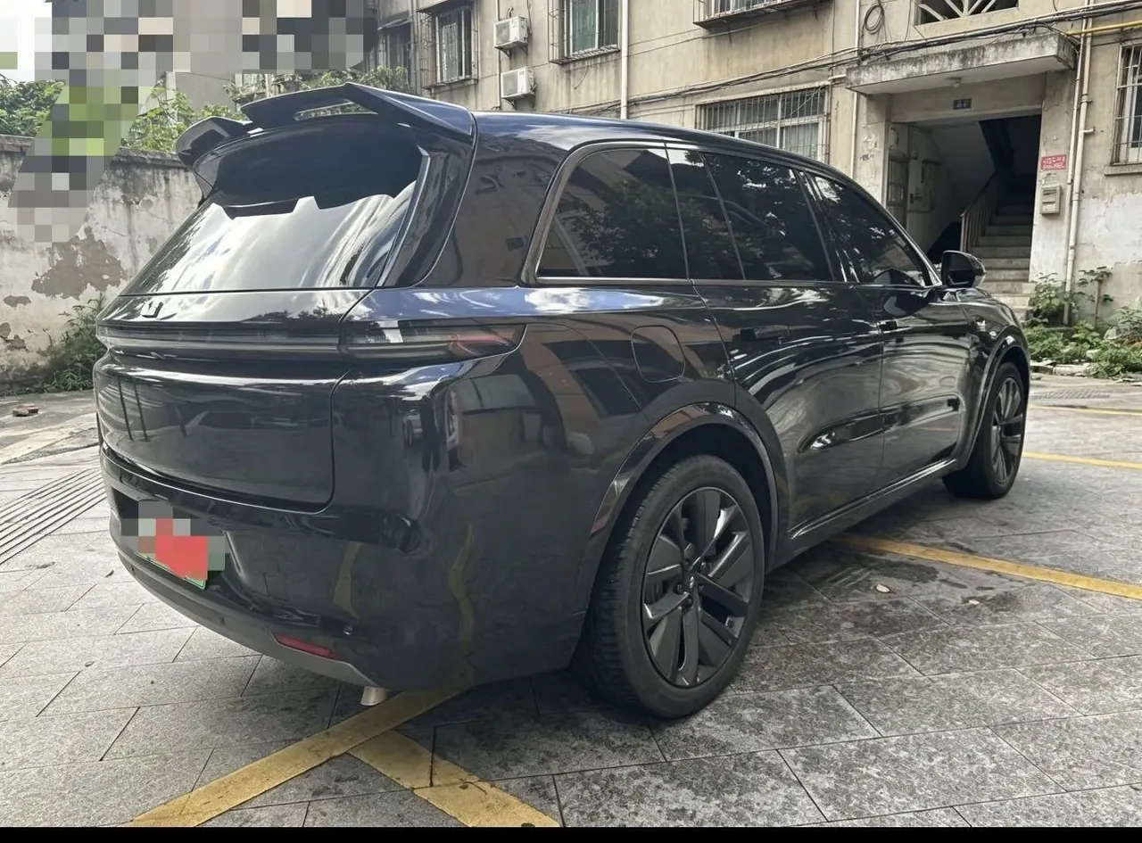 Li 2023 L8 Pro automatic gear 7