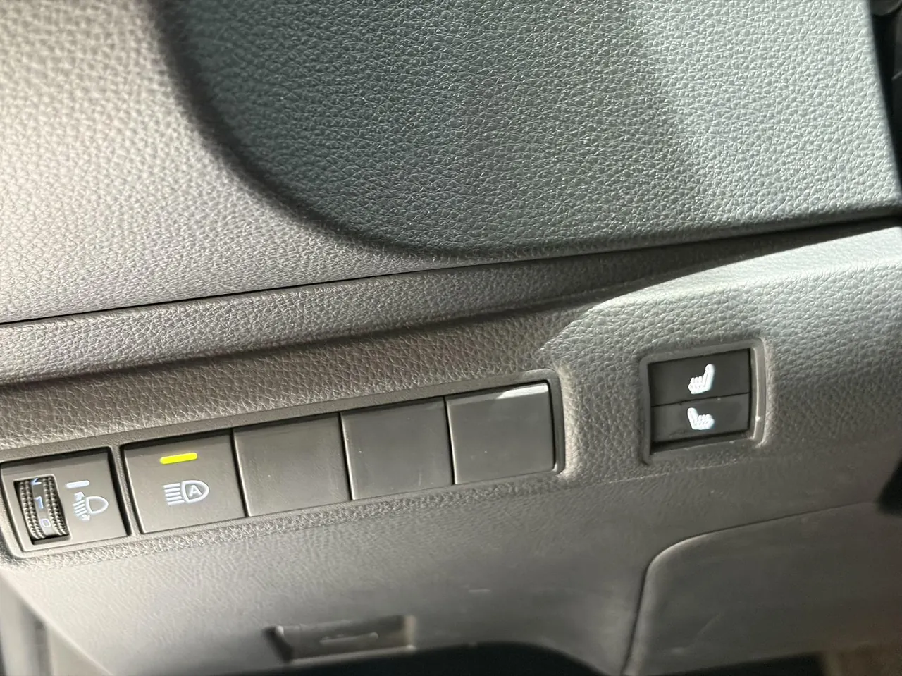 Toyota 2021 corolla 1.2T stepless elite version of automatic gear 16