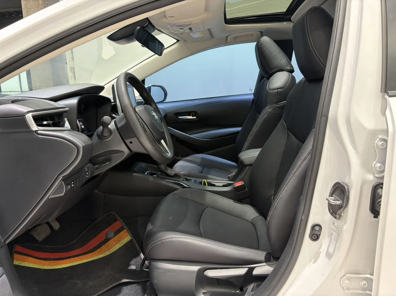 Toyota 2021 corolla 1.2T stepless elite version of automatic gear 6