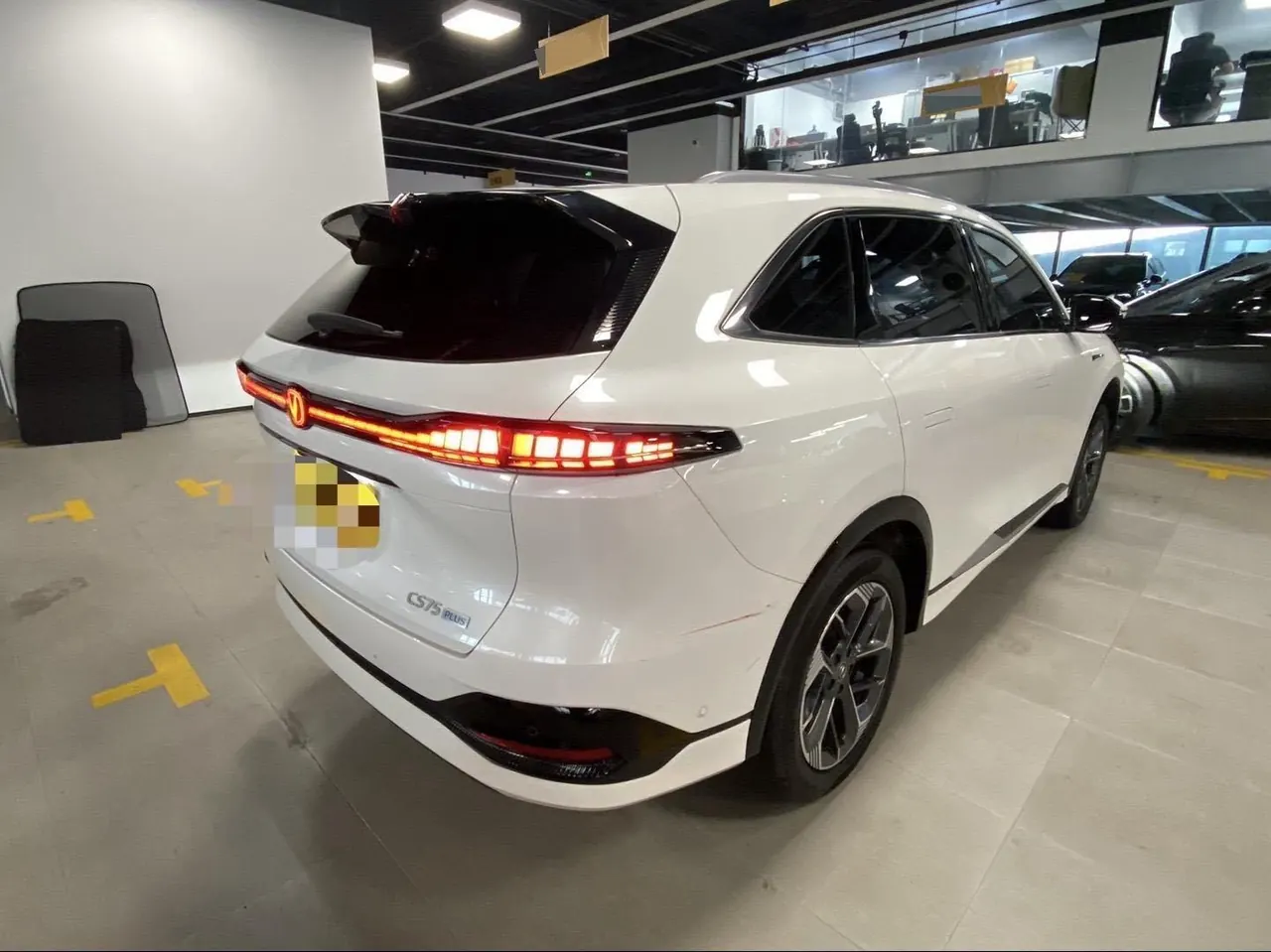 ChangAn 2025 CS75 PLUS 1.5T New Blue Whale Flagship Automatic 5