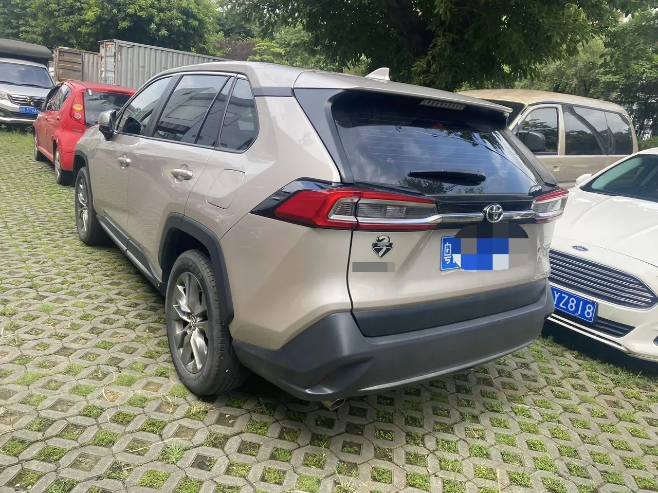Toyota 2023 Wilanda 2.0 Stepless Two-Drive Leading Edition Automatic Gear 6