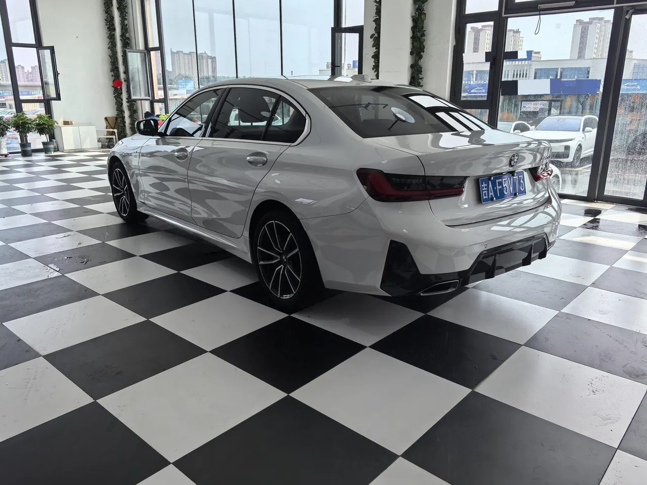 BMW 3 Series 2023 320Li 2.0T M Sports Suit Automatic Gear 6