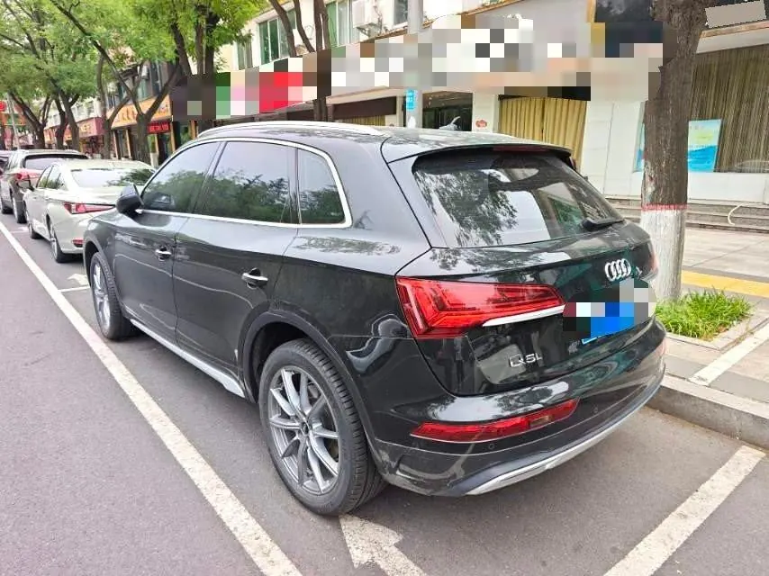 Audi 2022 Q5L 2.0TFSI 40TFSI Fashion Dynamic Automatic 4