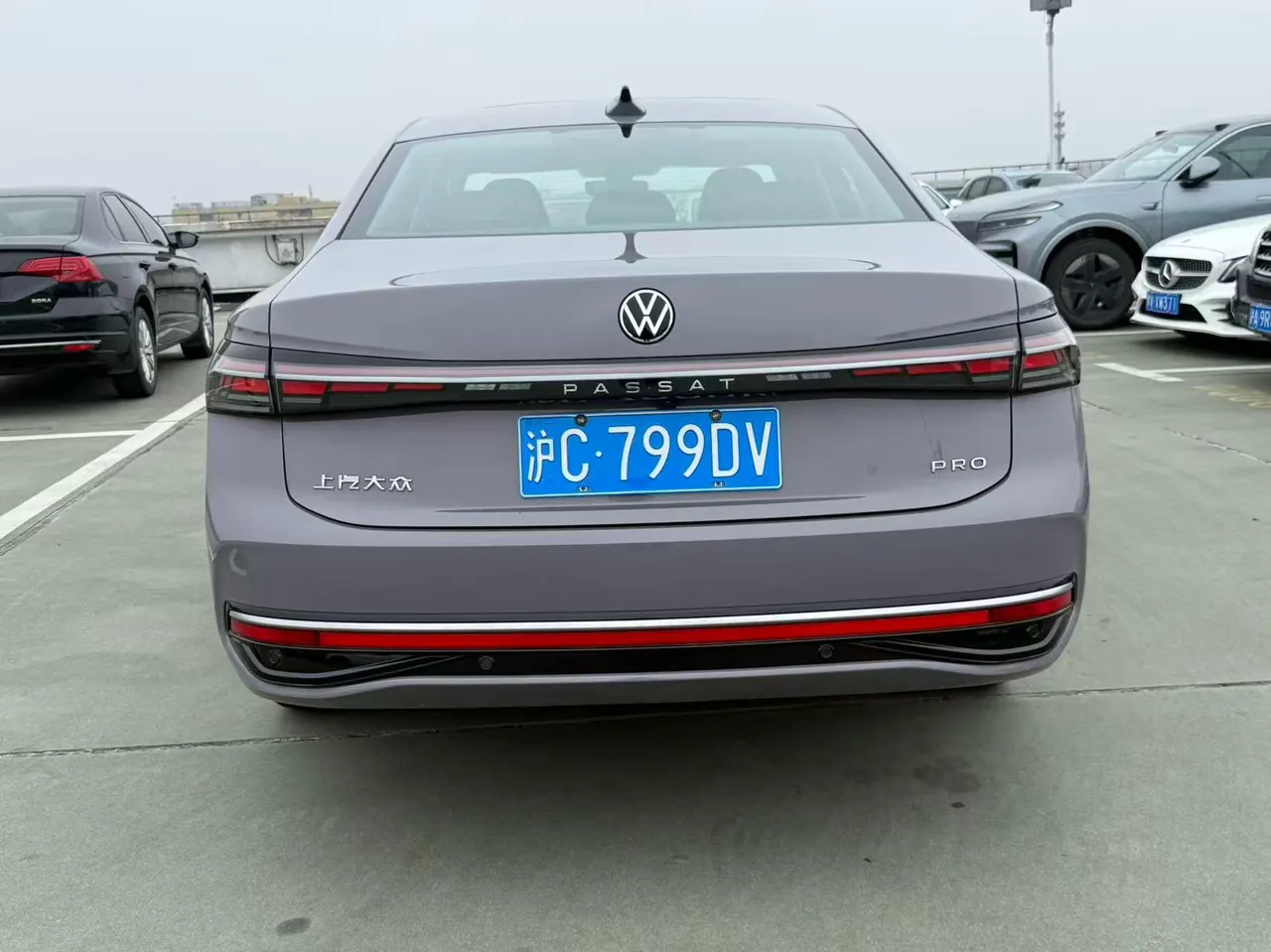 Volkswagen 2025 Passat Pro 2.0TSI 380TSI Long Yao Edition Automatic 10