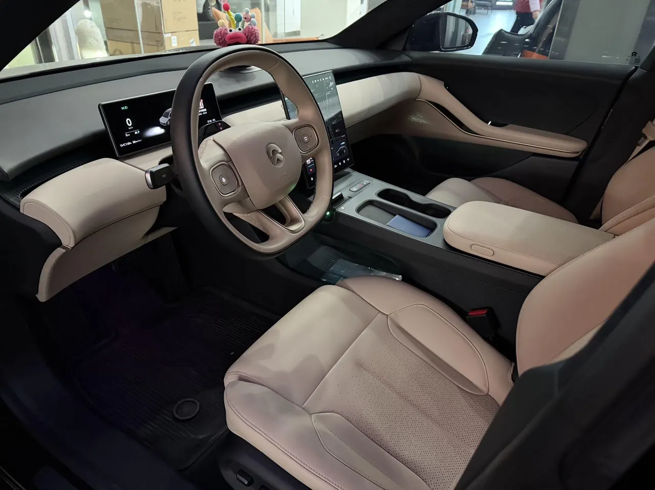 NIO 2023 ET5 75kWh Touring automatic gear 7