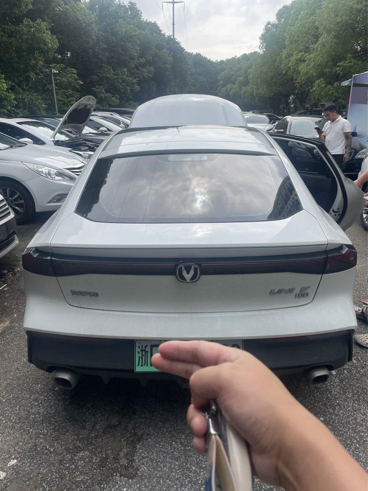 ChangAn 2023 UNI-V Zhidian iDD 1.5T 113km Zhiku Automatic Gear 2
