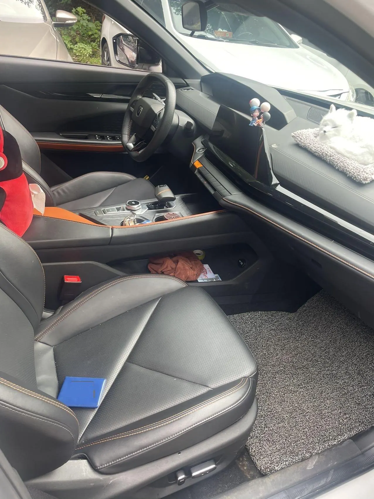 ChangAn 2023 UNI-V Zhidian iDD 1.5T 113km Zhiku Automatic Gear 5