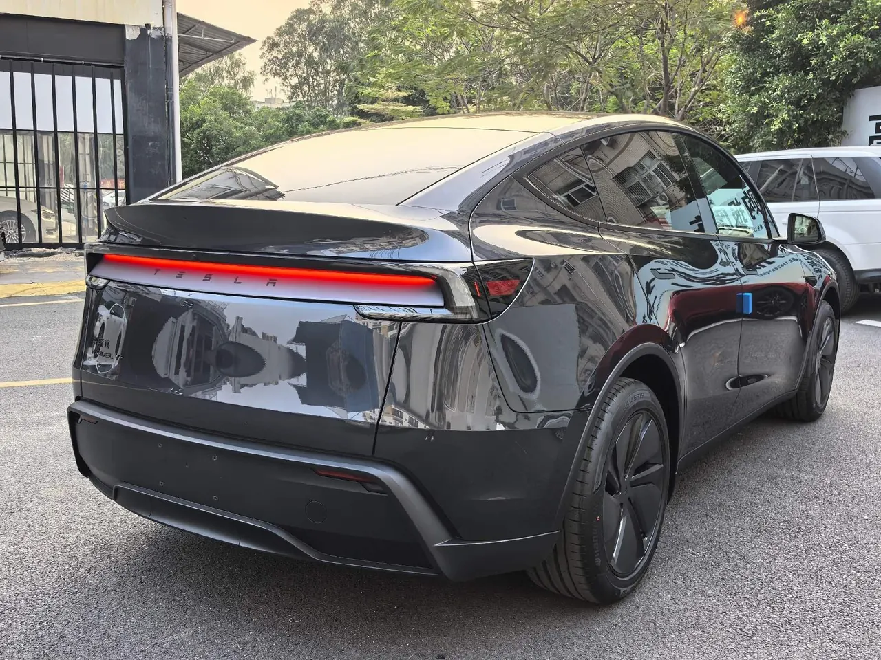 Tesla 2026 Model Y long endurance rear wheel drive version (modified) automatic gear 5