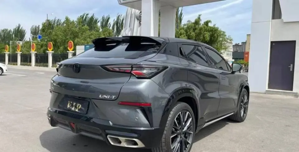 ChangAn 2023 UNI-T 1.5T honorable automatic gear 6