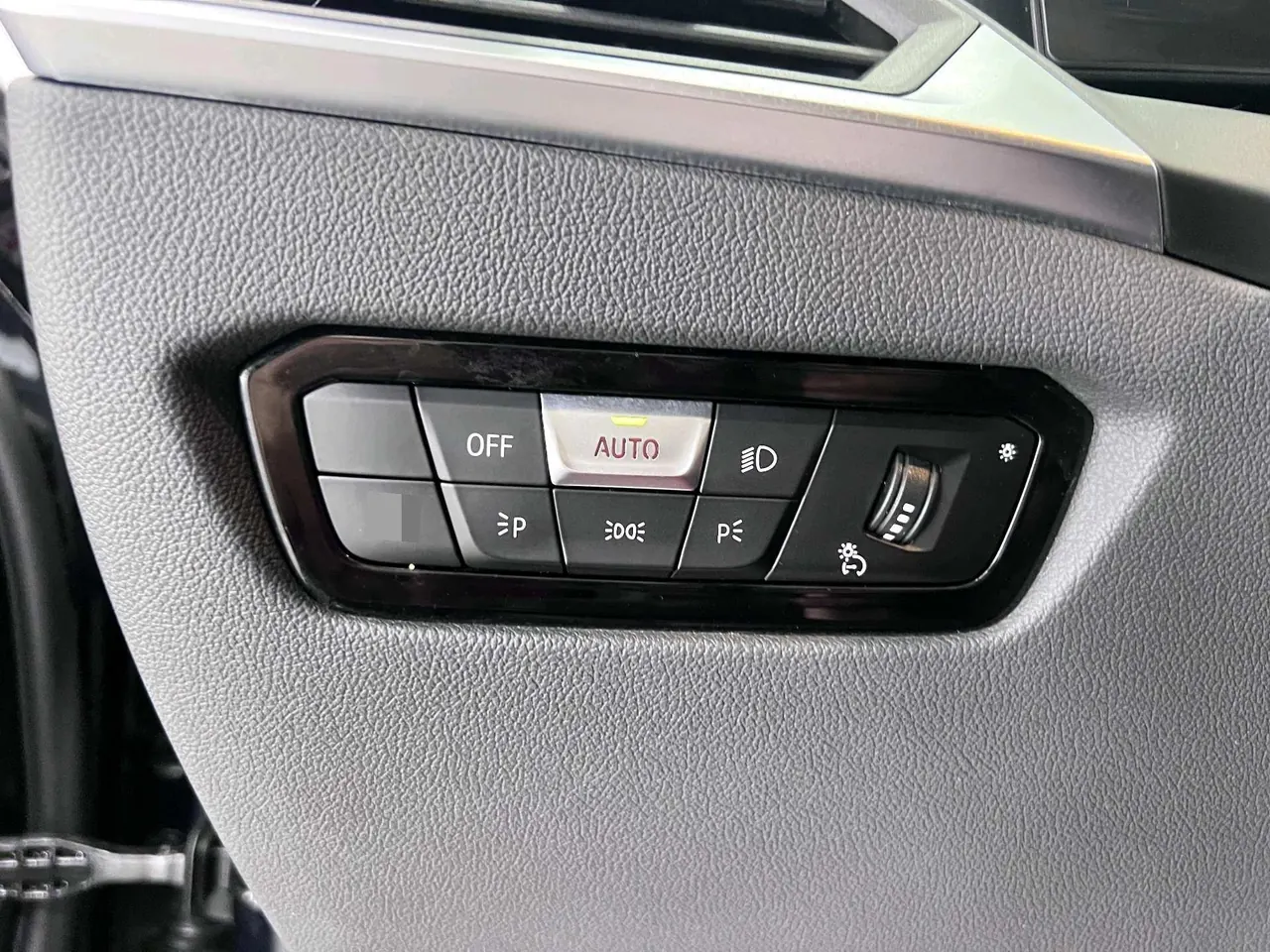 BMW 3 Series 2023 320Li 2.0T M Sports Suit Automatic Gear 9