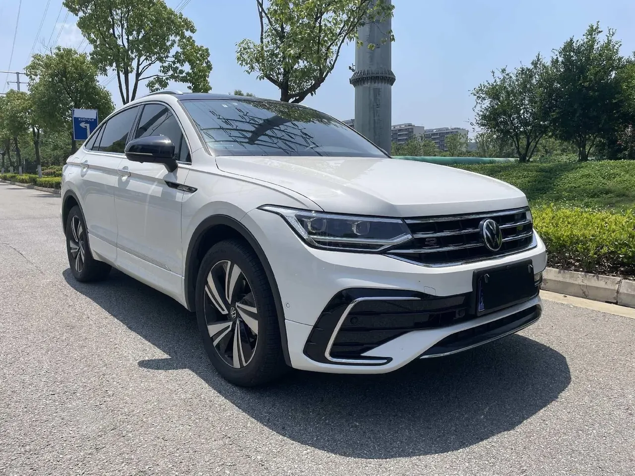 Volkswagen 2021 Tiguan X 2.0TSI 330TSI Two-Drive Ultimate Automatic Gear 2