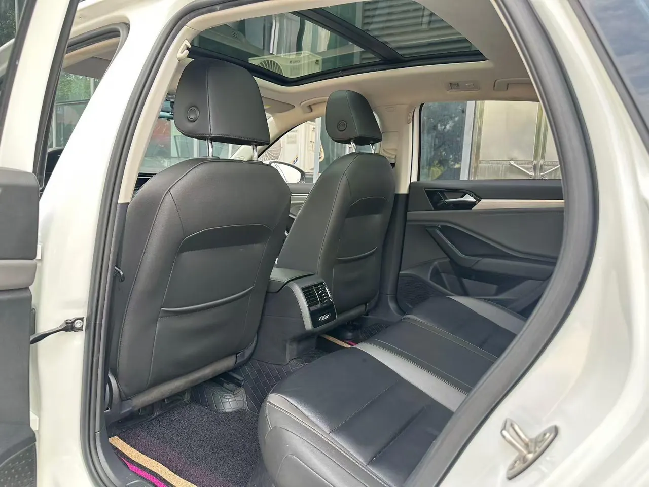 Volkswagen 2021 Sagittarius 1.4TSI 280TSI Comfortable Smart Joint Edition Automatic Gear 2