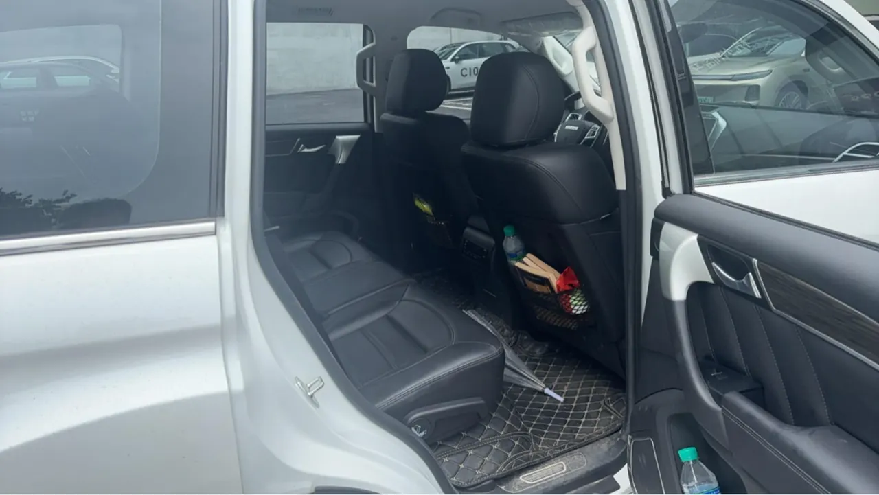 Haval 2022 H9 2.0T 4-wheel drive elite 5-seat automatic gear 10