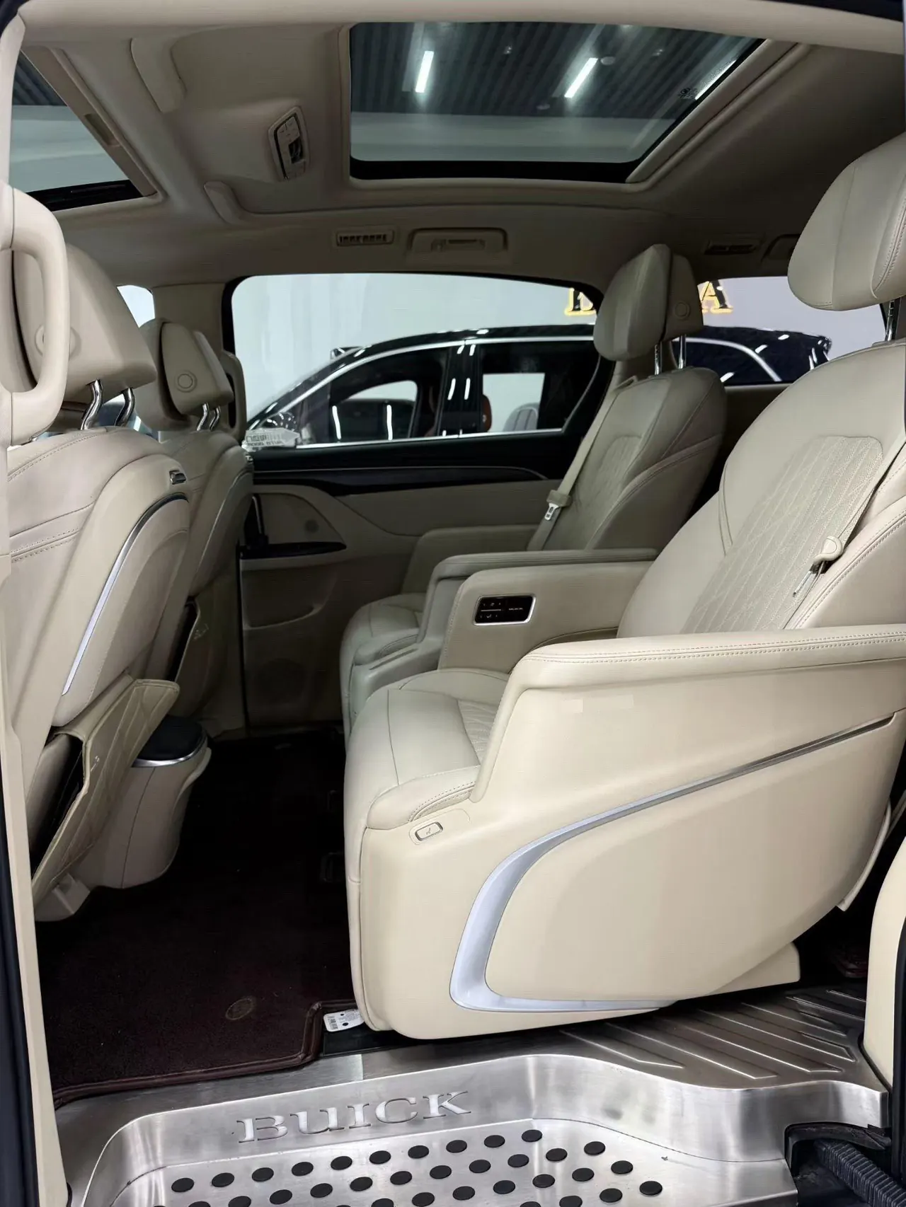 Buick 2022 GL8 ES Lu Zun 48V 2.0T 653T Smart Luxury Automatic Gear 6