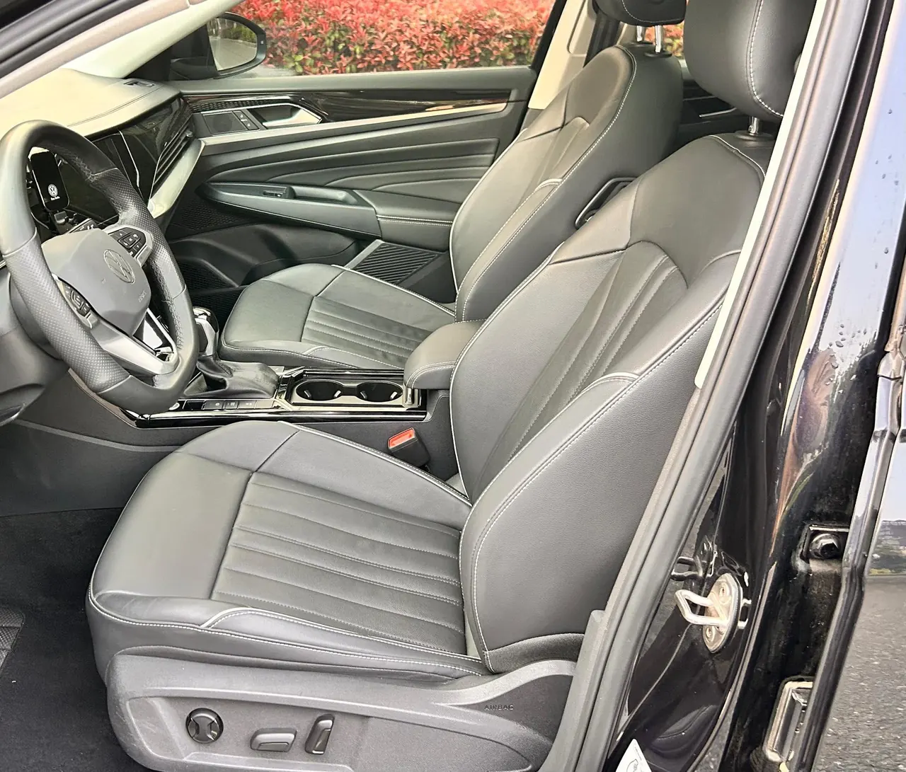 Volkswagen 2022 Passat 2.0TSI 330TSI Star Elite Edition Automatic Gear 8