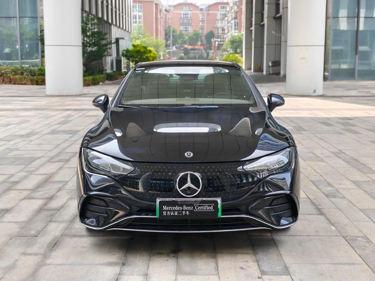 Mercedes Benz 2025 EQE 500 4MATIC EQE 500 4MATIC Pioneer Edition Automatic Gear 2