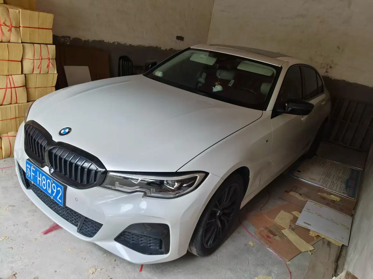 BMW 3 Series 2022 325Li 2.0T M Sport Shadow Line Package (Restyled) Automatic - View 1